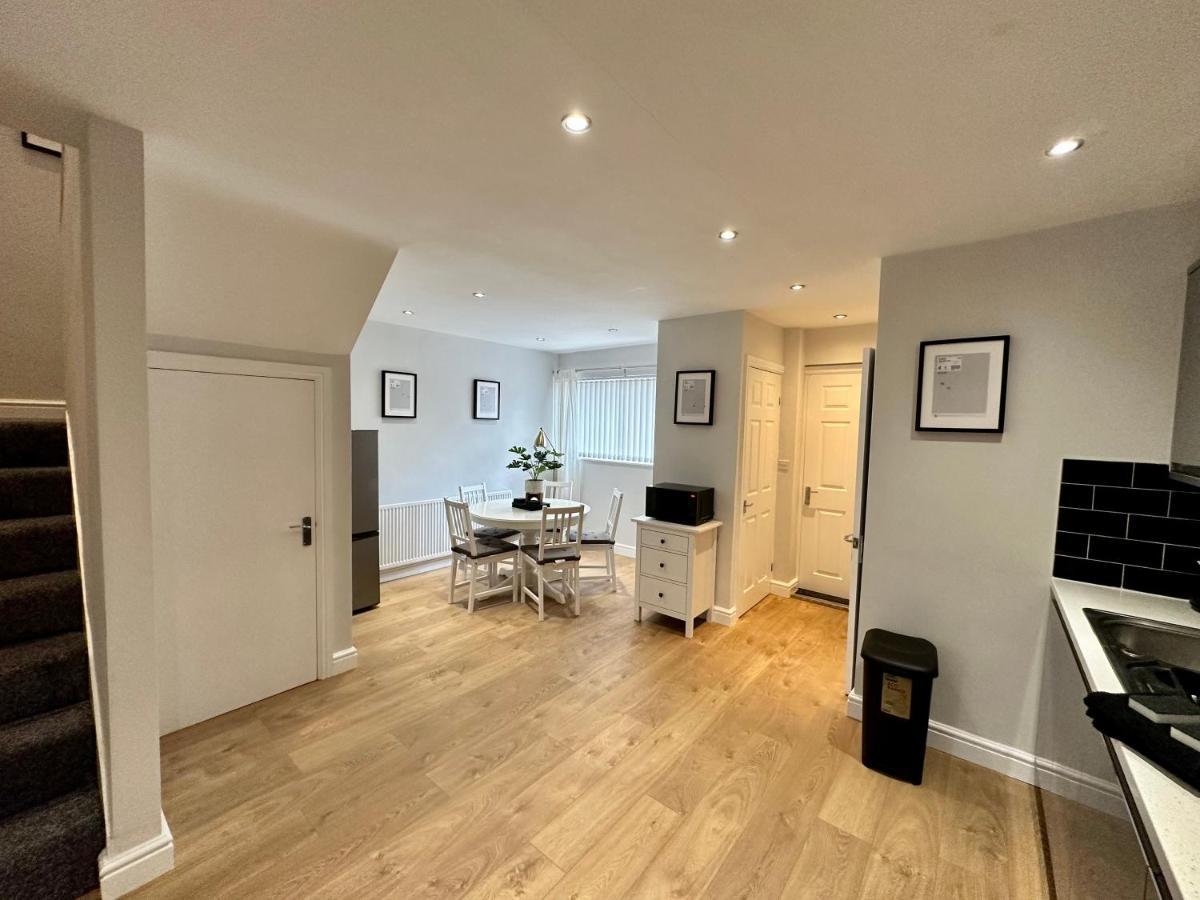Charming 3-Bed House In Newcastle Upon Tyne Newcastle upon Tyne Exterior foto